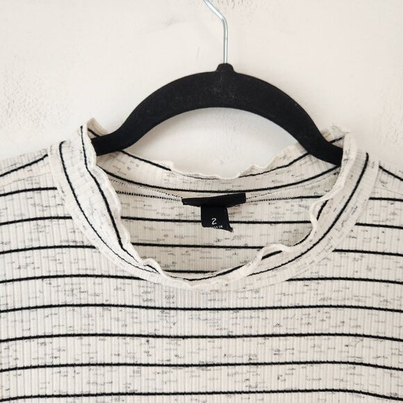 Torrid Marled White and Black Stripe Mock Neck Tee T-Shirt Blouse Stretchy 2X - Picture 5 of 8